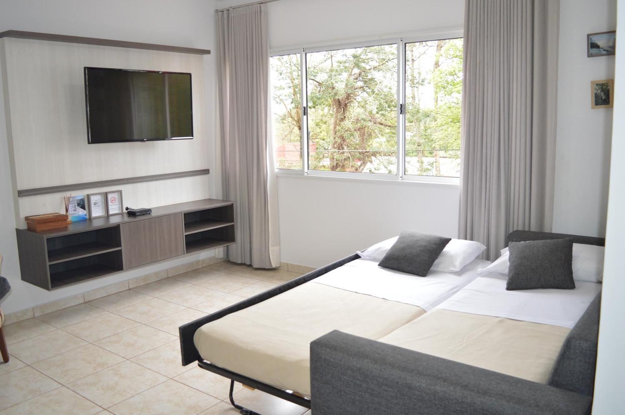 Aires De Cataratas Apartment Puerto Iguazu Bagian luar foto
