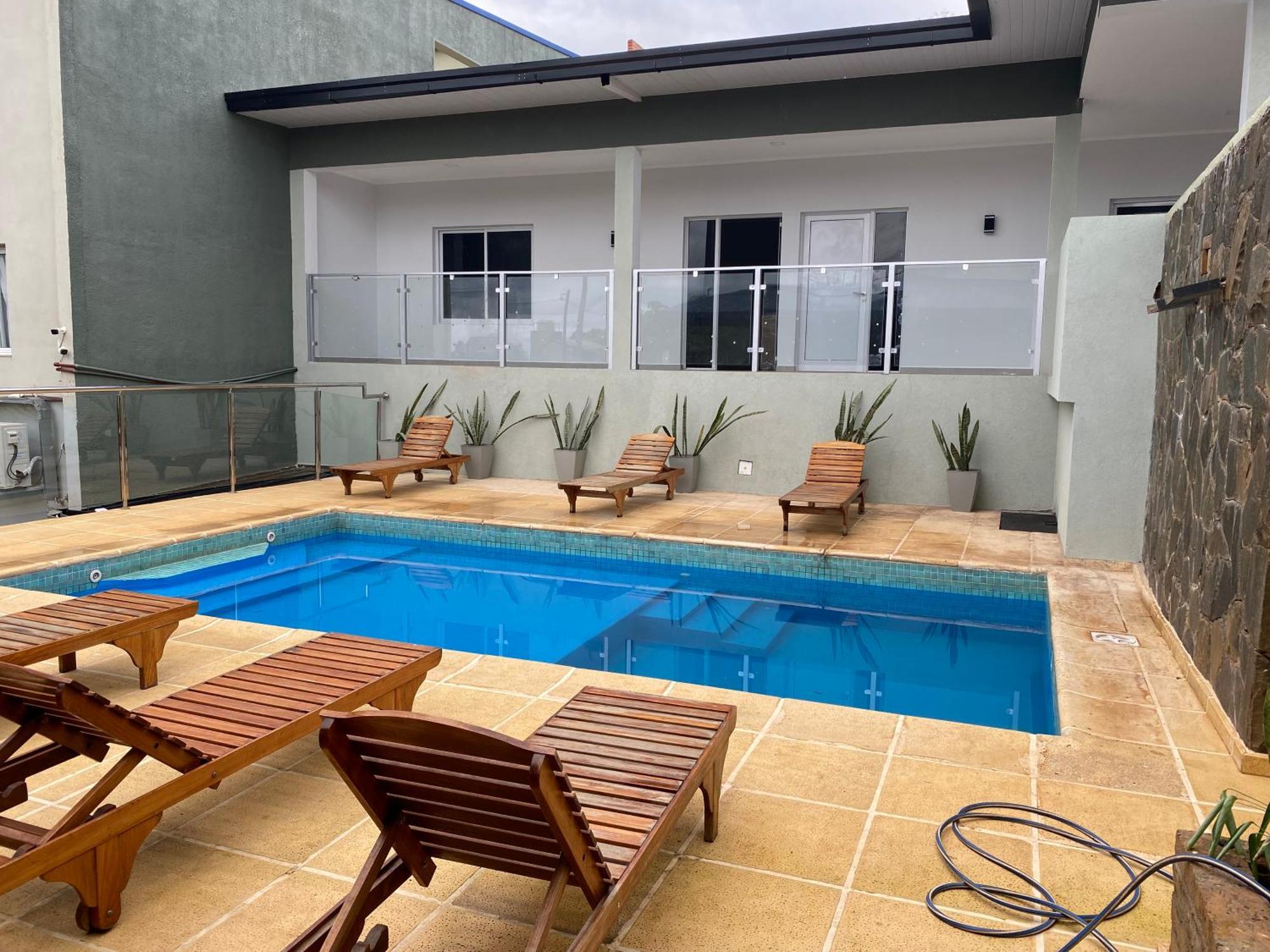 Aires De Cataratas Apartment Puerto Iguazu Bagian luar foto