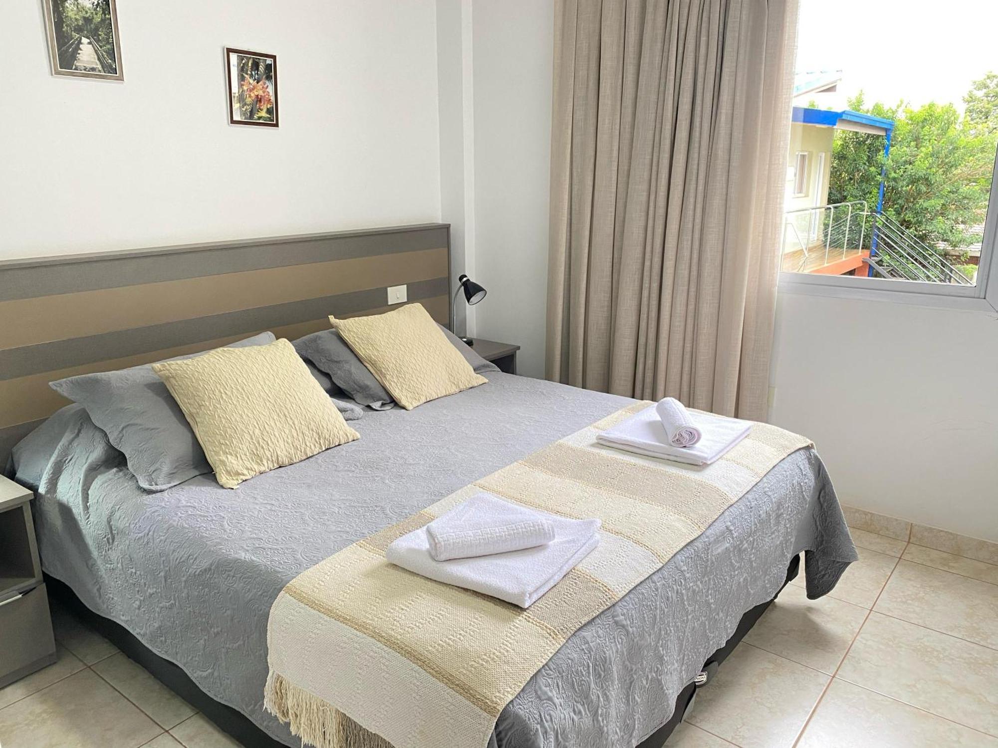 Aires De Cataratas Apartment Puerto Iguazu Bagian luar foto