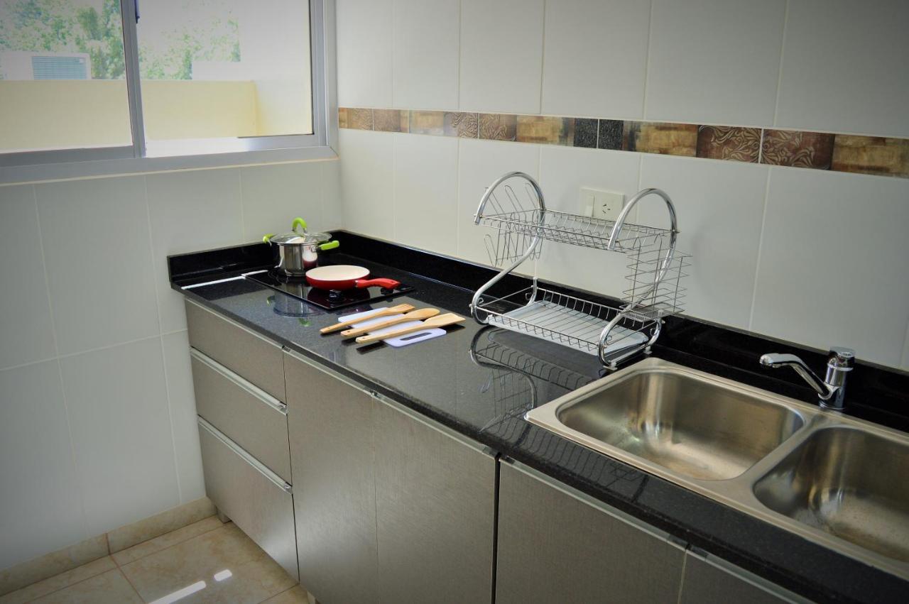 Aires De Cataratas Apartment Puerto Iguazu Bagian luar foto