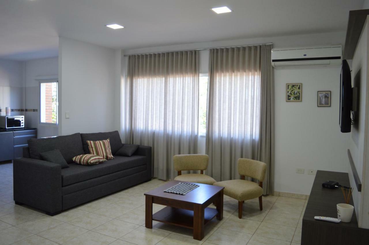 Aires De Cataratas Apartment Puerto Iguazu Bagian luar foto