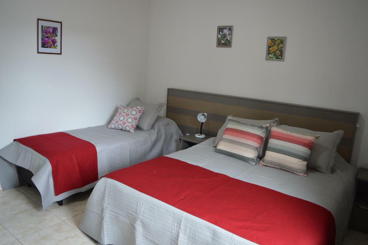 Aires De Cataratas Apartment Puerto Iguazu Bagian luar foto